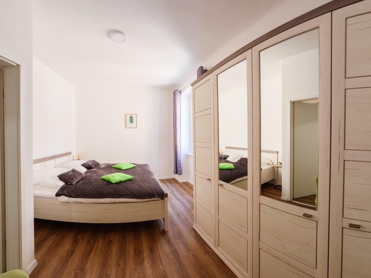 Franckina Hisa Apartamento Izola Exterior foto
