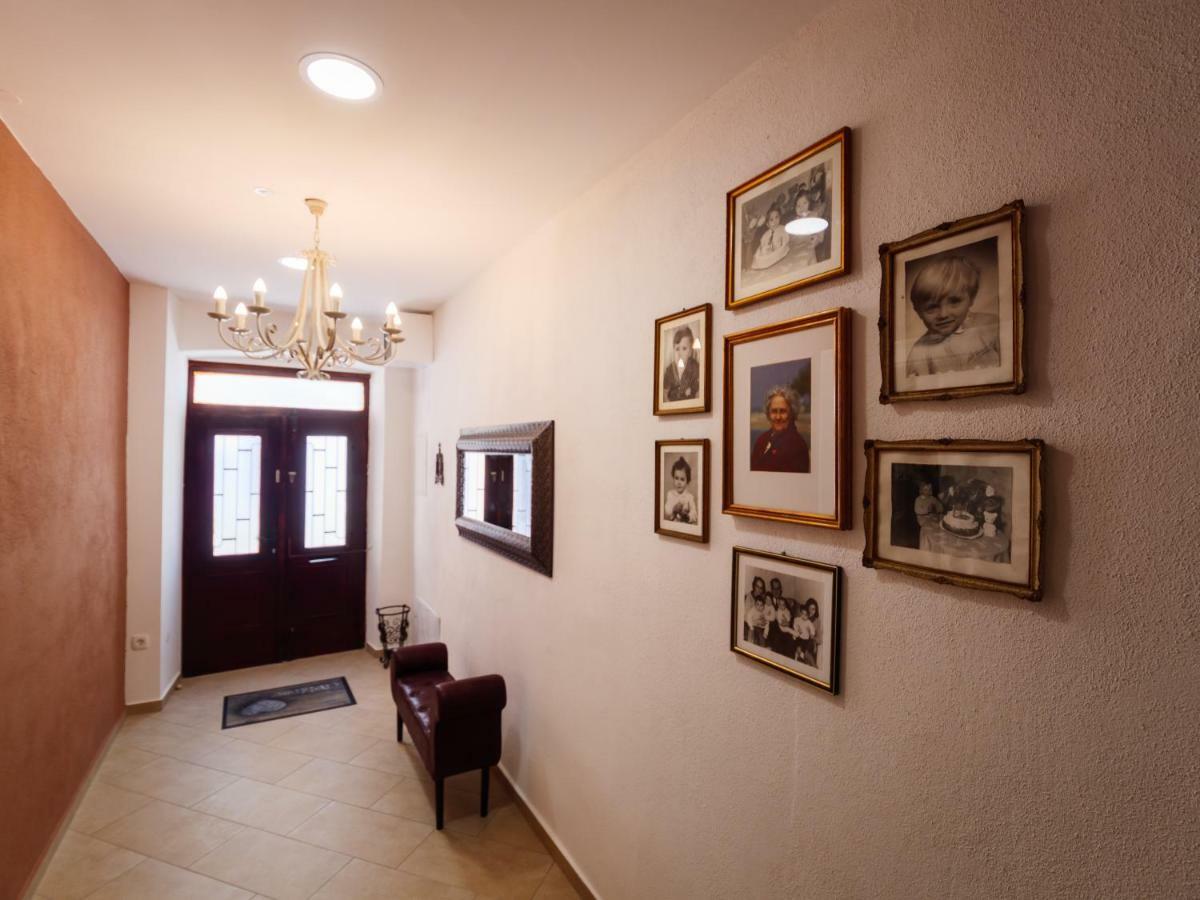 Franckina Hisa Apartamento Izola Exterior foto